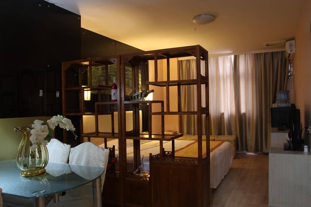 Super 8 Hotel Beijing Shijingshan Jiujiuyuan Экстерьер фото